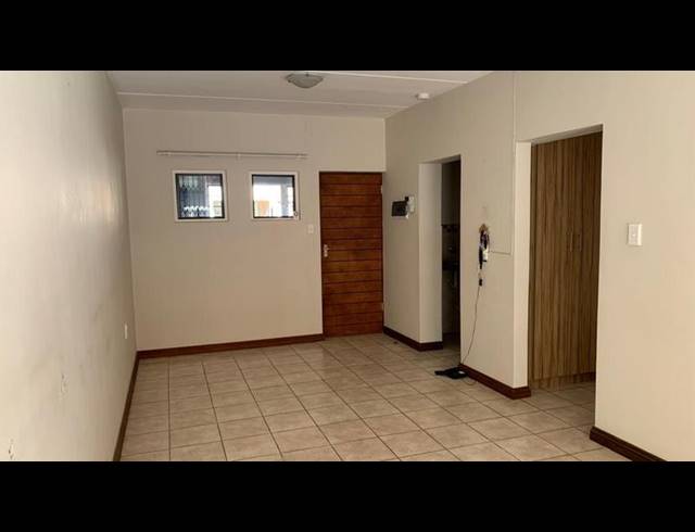 2 BEDROOM APARTMENT FOR SALE IN BENONI NORTH